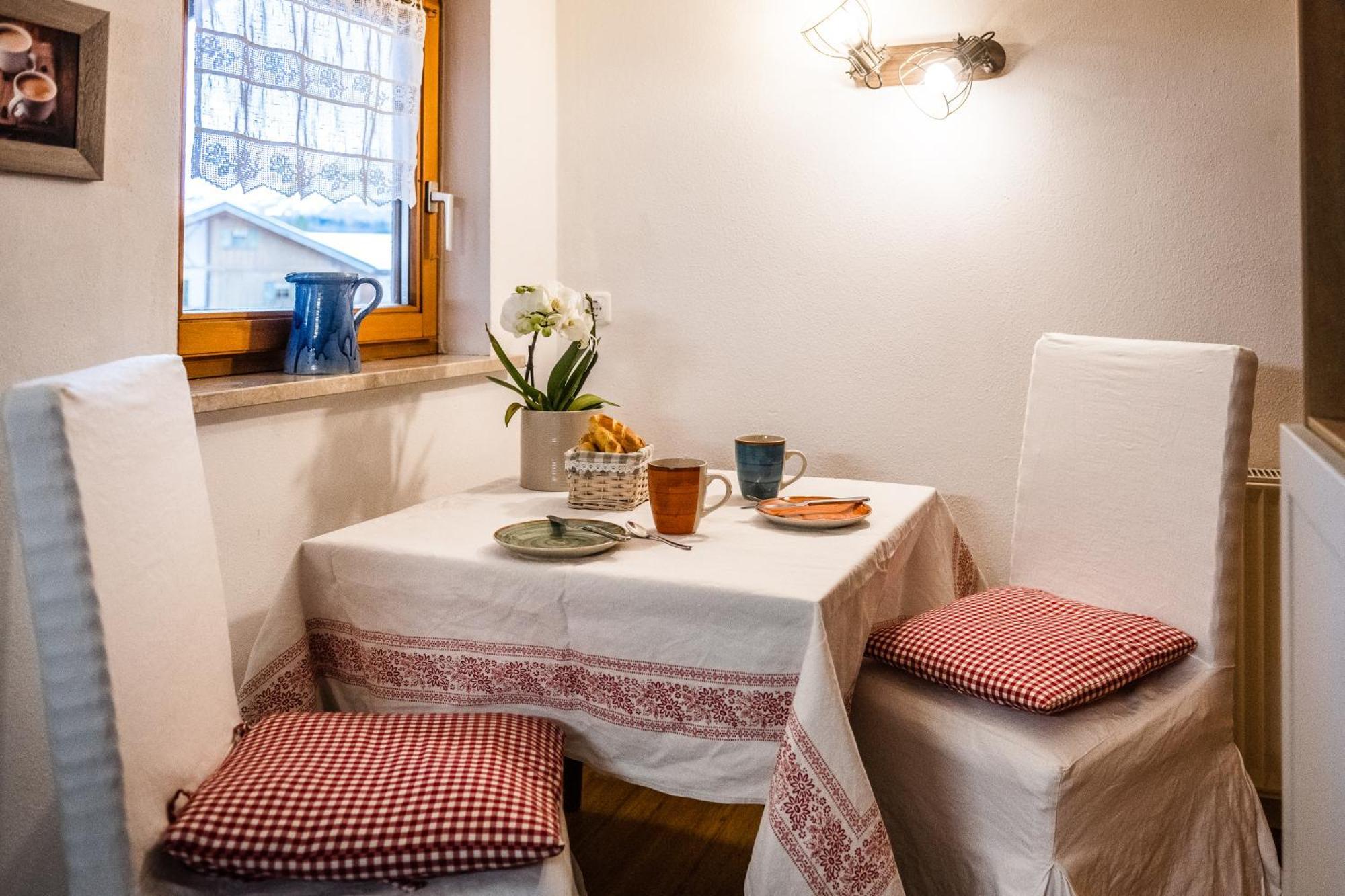 Ferienwohnung Bergfrieden كرن الغرفة الصورة